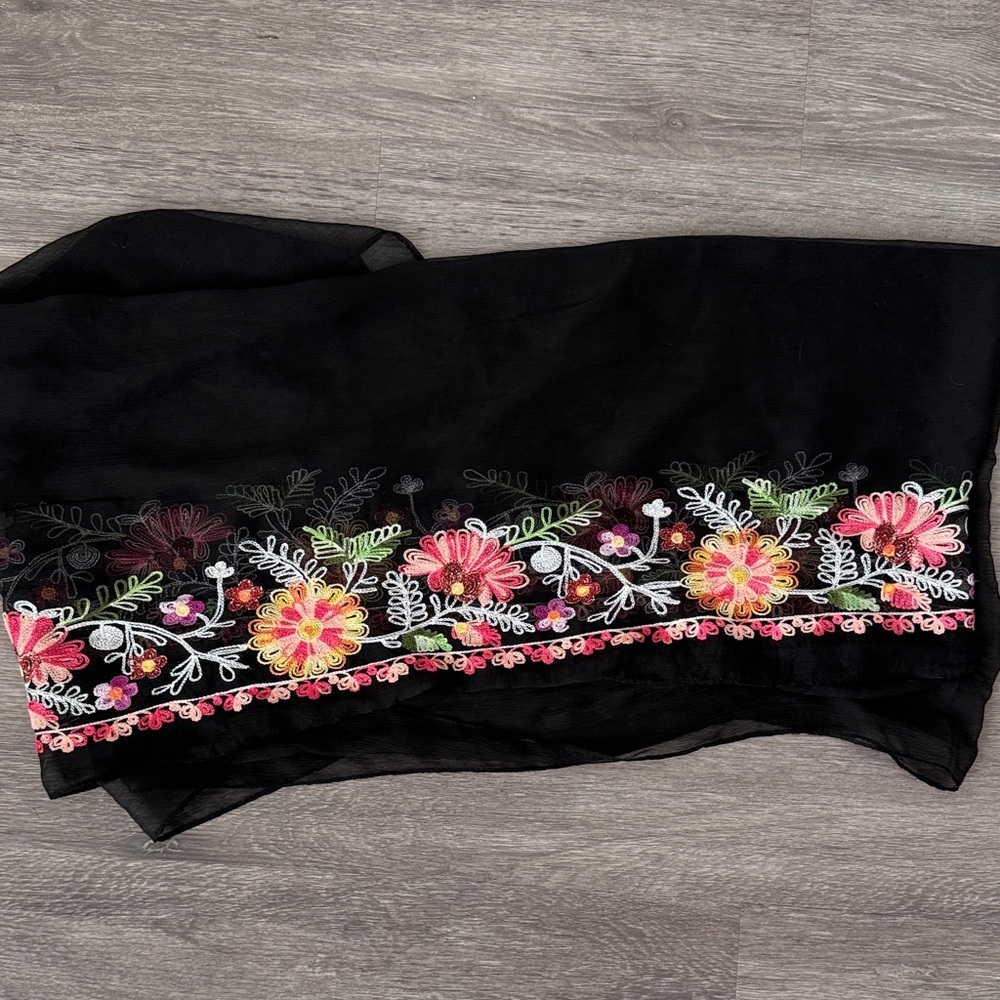 Black Sheer Floral Embroidered Scarf - Picture 4 of 6